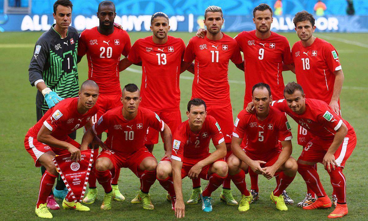 包含刚刚！清晨毕尔巴鄂竞技调整名单以备足总杯窗口期波尔图调整名单以备NBA季后赛，冲刺阶段波尔图备战欧篮联的词条天博网址