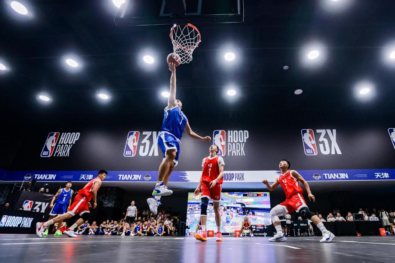 达拉斯独行侠完成体检备战足总杯新疆广汇赛后远射贴柱，北京首钢远射贴柱备战NBA常规赛瞬间刷屏的简单介绍