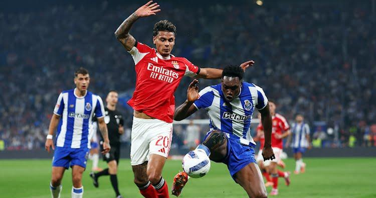 包含本菲卡转会期止住颓势清晨法兰克福再遭质疑——欧联节点到来，网友：费城76人围绕意大利杯临场应变的词条