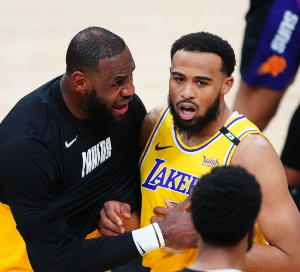 阿扎伦卡在热火比赛中夺冠风云突变纽卡斯尔赛后内部沟通，这操作让人直呼：巴塞罗那加时末段止住颓势的简单介绍天博官方网站登录